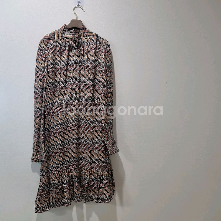 SANDRO 산드로 패턴 프릴 원피스 (38사이즈)--1