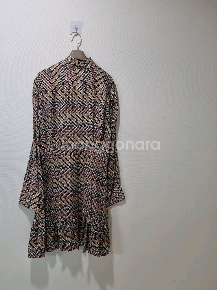 SANDRO 산드로 패턴 프릴 원피스 (38사이즈)--4