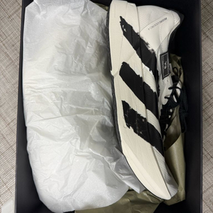 아디다스 Y-3 아디오스 프로 4 새상품 팝니다