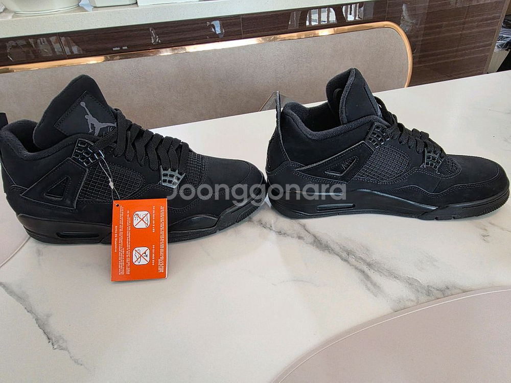 나이키 에어조던 4 블랙캣 275MM CU1110-010 미착용 판매합니다. (박스X)--1