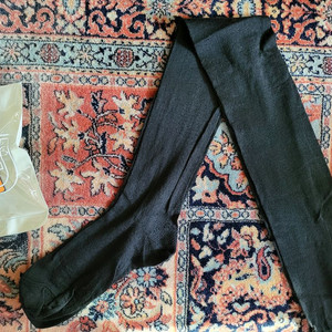 새상 엘린 메리노울 오버 니삭스 검정 이미지