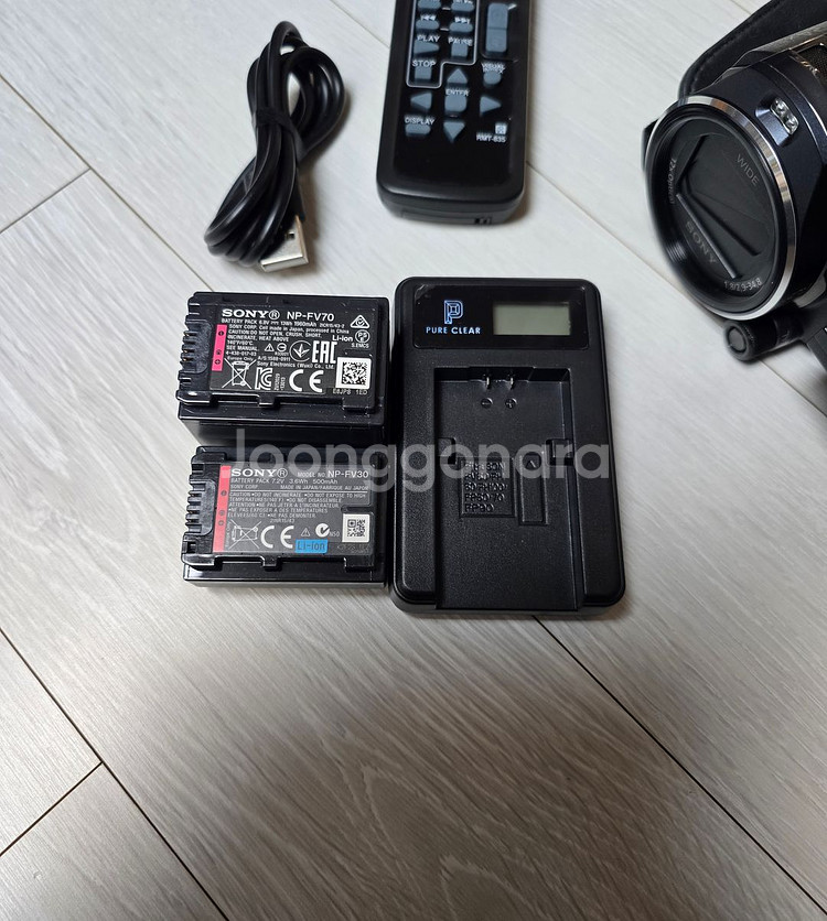 소니 HDR-PJ820 캠코더. 정품배터리2개+리모콘--2