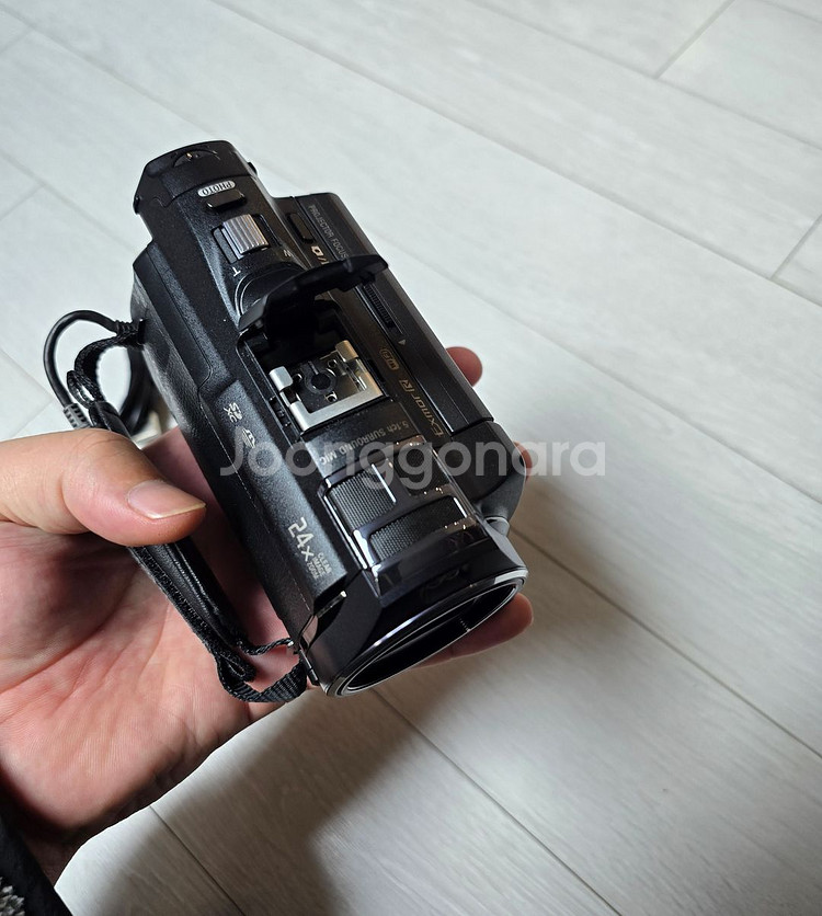 소니 HDR-PJ820 캠코더. 정품배터리2개+리모콘--5
