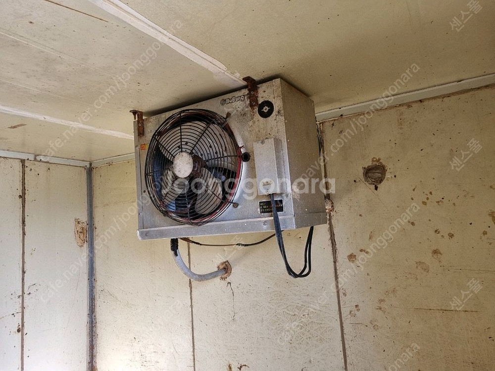 외부 중고 냉동창고 냉장창고 우레탄 조립식 저온 저장고(시골 대형 동물 키우는 용도로 괜찮을듯 합니다)--2