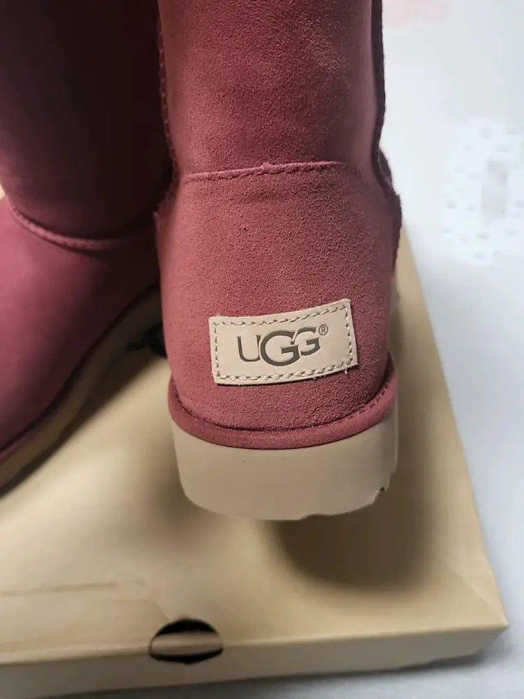 미국 UGG 숏 7사이즈 이미지