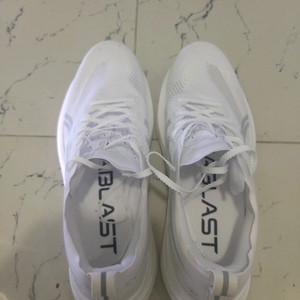 [285]아식스 메가블라스트