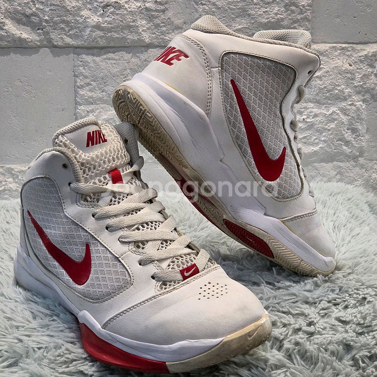 3q-1:나이키 레드 스우시 하이컷 농구화 화이트/레드 (23.5cm)--2