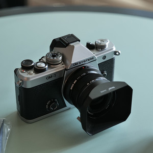 올림푸스 OMsystem Om-3 + 12mm f2, 라이카 25mm 2세대, 45mm f1.8 렌즈