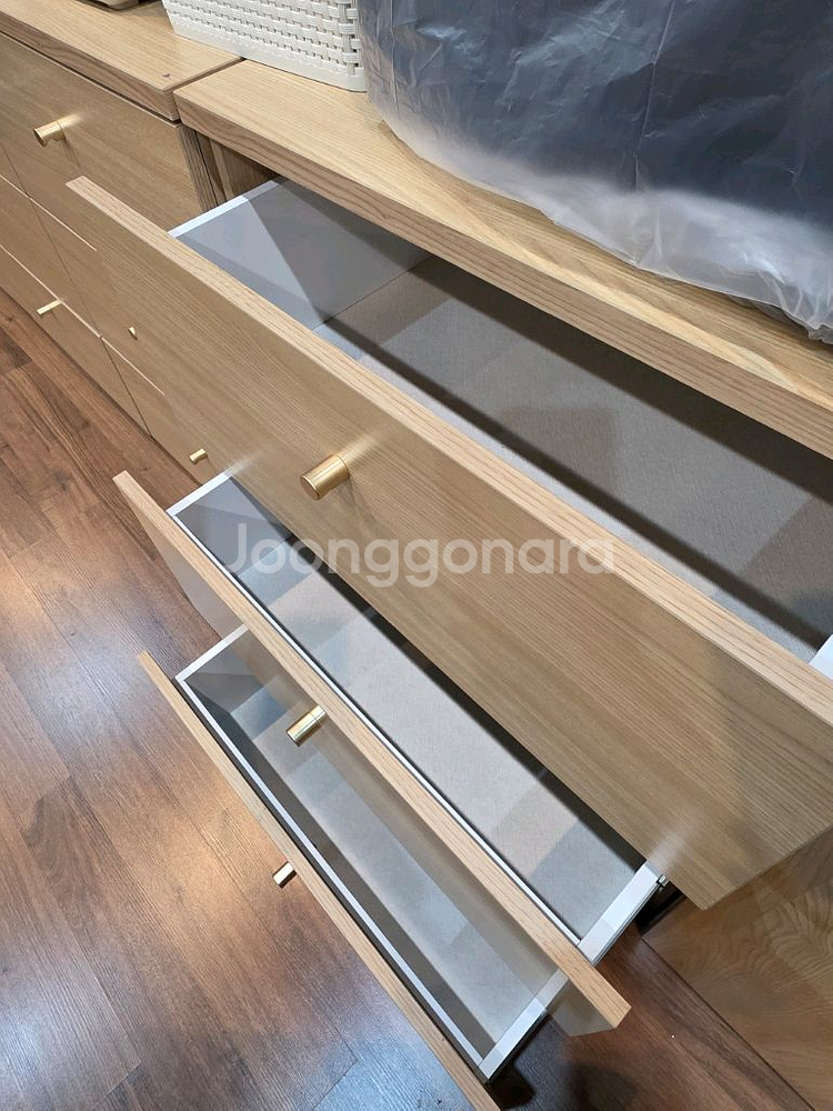 오크우드 3단 서랍장--1