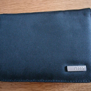 새상품 아우디 파우치