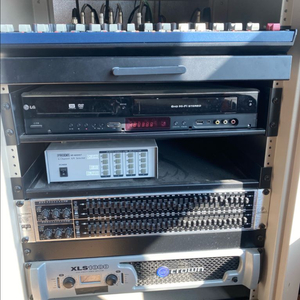 음향장비 풀세트(LG,Behringer,Crown)-믹서,이퀄라이저,앰프,전원공급기,음성영상입출력셀렉터-가격인하