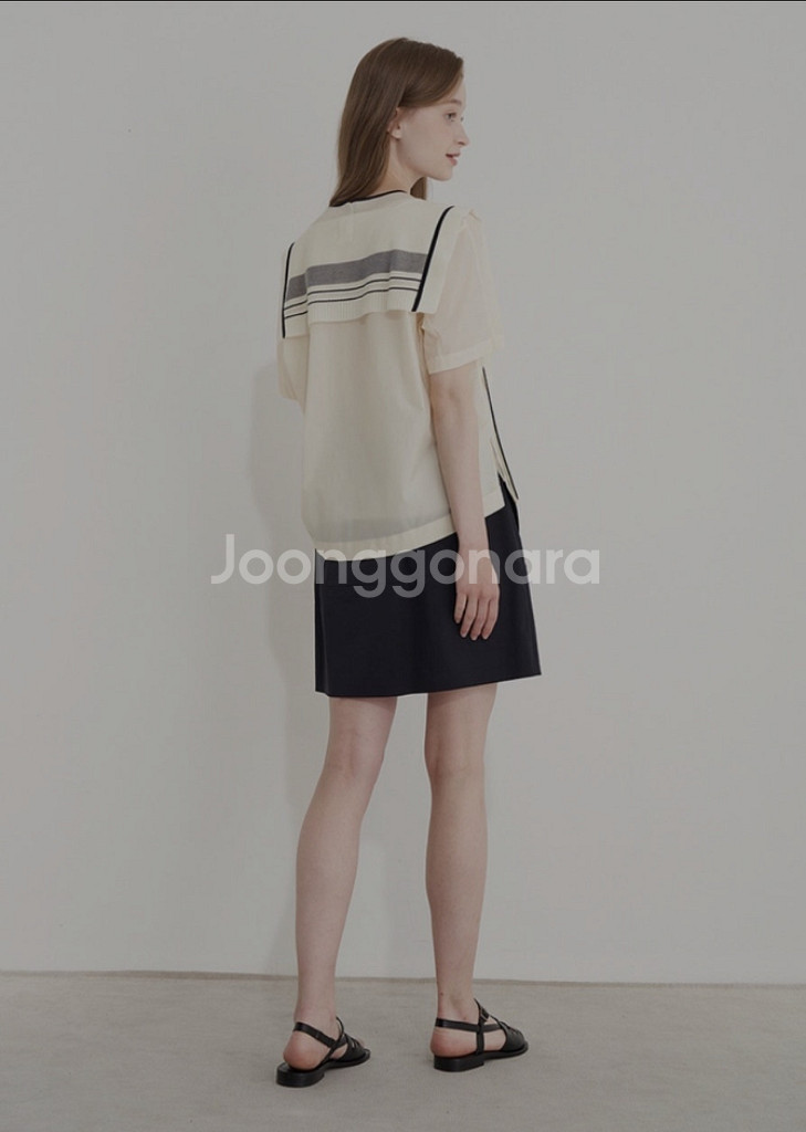 한섬SJSJ 세일러 카라 반팔 블라우스22-23SS--1