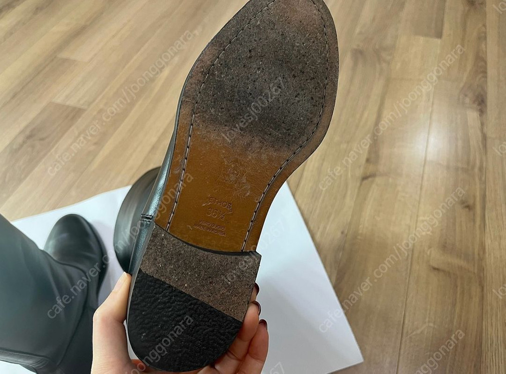 에토스 미들부츠 블랙 235--1