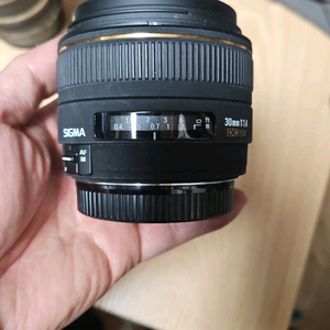 시그마 30mm1.4 캐논용