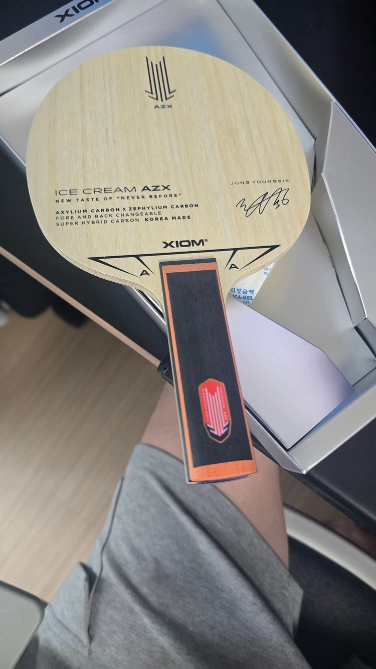 XIOM 아이스크림 AZX탁구라켓 새상품 팝니다, 정영식라켓 (St그립,83.6g) 이미지