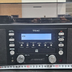 티악 LP-R550USB CD 턴테이블.카세트플레이어.FM라디오 이미지