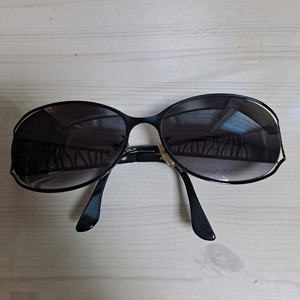 Folli Follie W398 블랙 선글라스