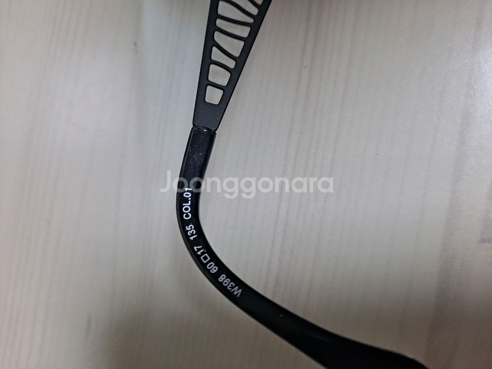 Folli Follie W398 블랙 선글라스--2