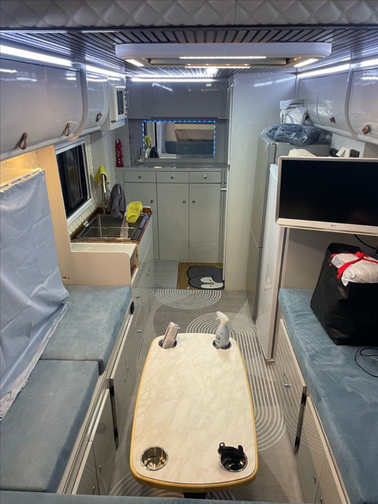 알렌시아640 푸드캠핑카 팝니다 이미지