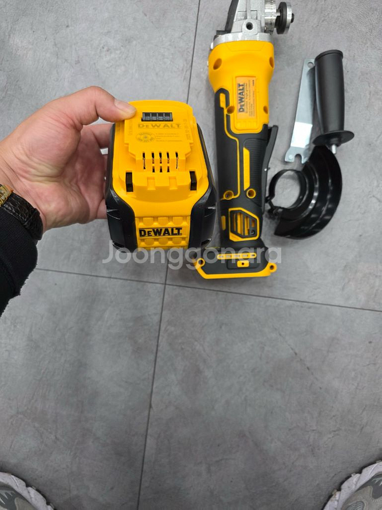 디월트 DCG405N 무선 그라인더 세트--2