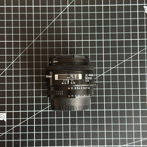 니콘 AF 50mm f/1.4 렌즈