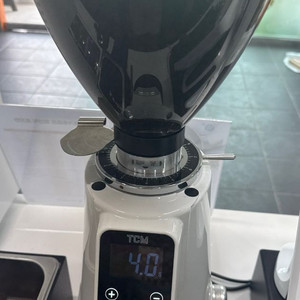 TCM 커피 그라인더 이미지