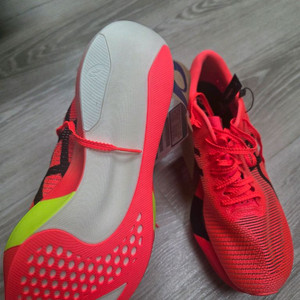 아식스 메타스피드 파리 러닝화 270mm