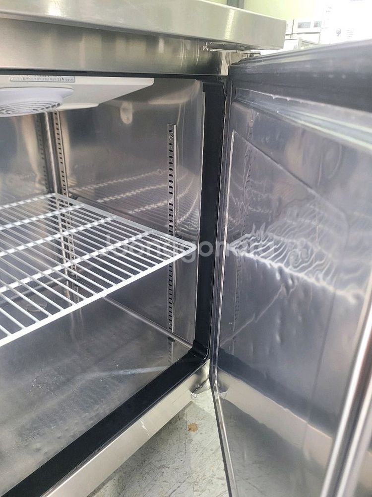 1500테이블냉장냉동고--2