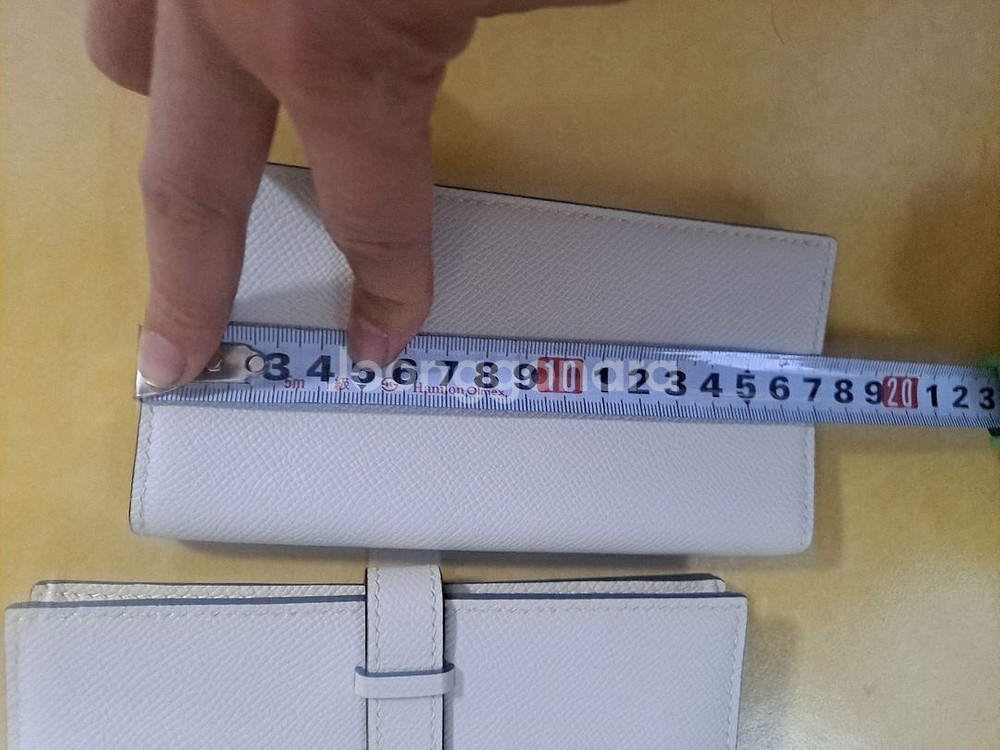 심플한 아이보리컬러 장지갑 2개 새제품--6