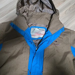 아웃도어 후드 집업 재킷