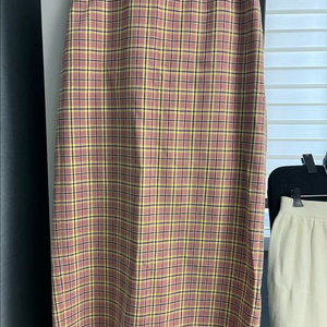 잇미샤 체크스커트