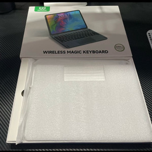 아이패드 구조독 풀알루미늄 매직키보드 이미지