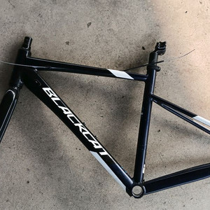 블랙캣 R6 로드 프레임 440 사이즈