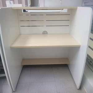 부산 리바트 독서실책상과 의자