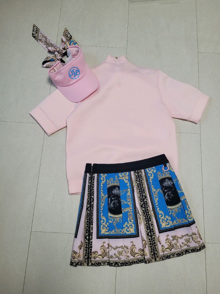 정품 유타 UTAA 골프복 S (티셔츠, 치마) 이미지