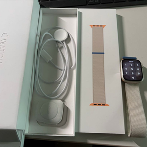 애플워치 9 45mm 셀룰러 골드 새제품급 풀박