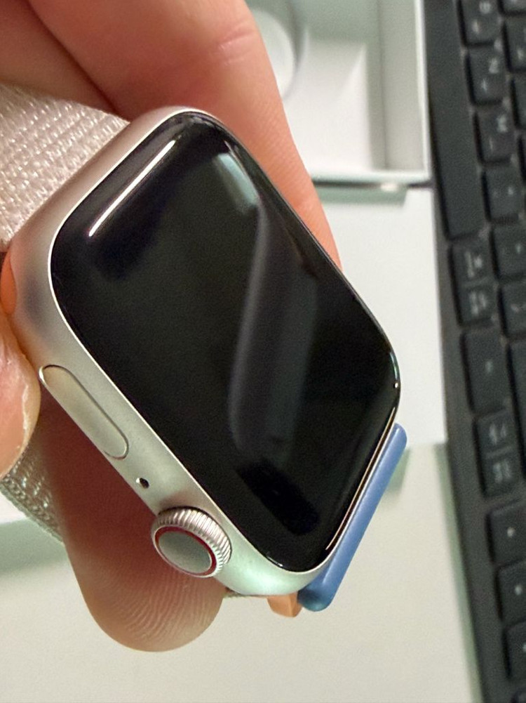 애플워치 9 45mm 셀룰러 골드 새제품급 풀박--1