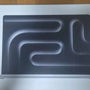 애플 맥북프로 M3 MAX 48램 1TB 애케플포함 팝니다