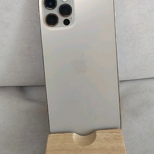 아이폰 12프로 골드 256G 판매합니다!(배터리100%,SS급)