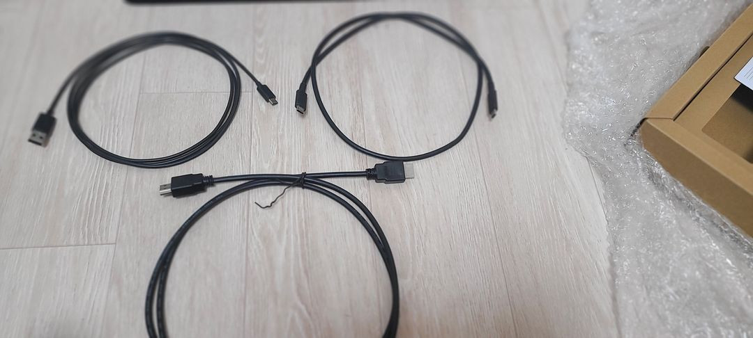 와콤 신티크 프로 16 + 전용 거치대--5