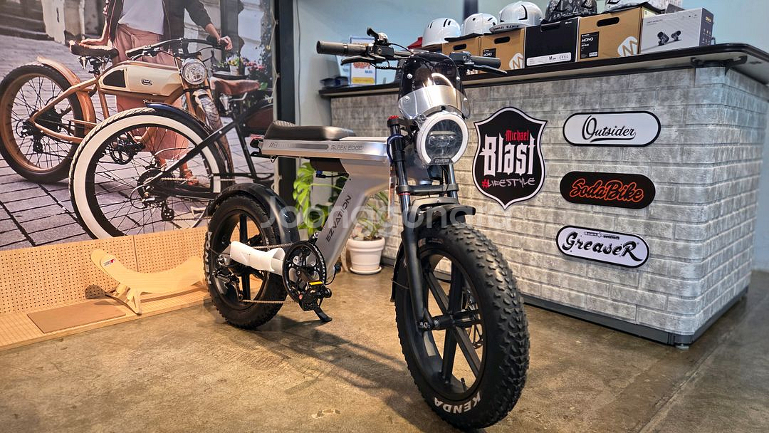 [새상품]없어서 못산다는..이지베이션 슬릭엣지 전기 자전거--0