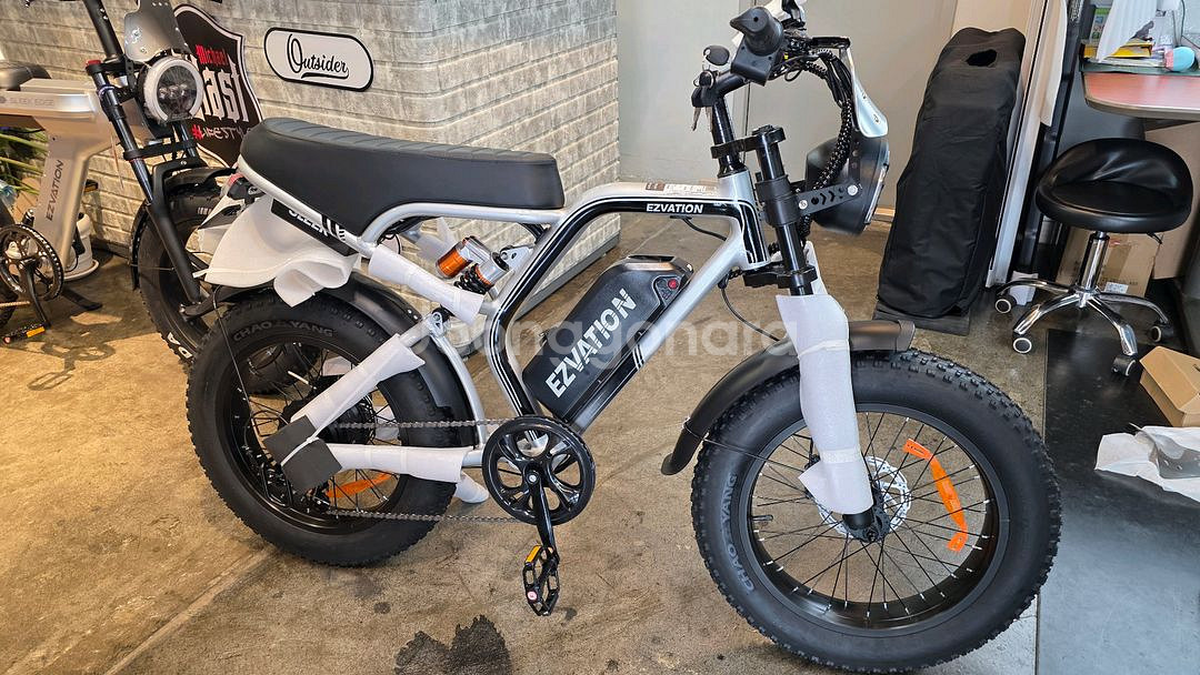 [새상품]없어서 못산다는 BS슬릭 팻바이크 전기자전거--1