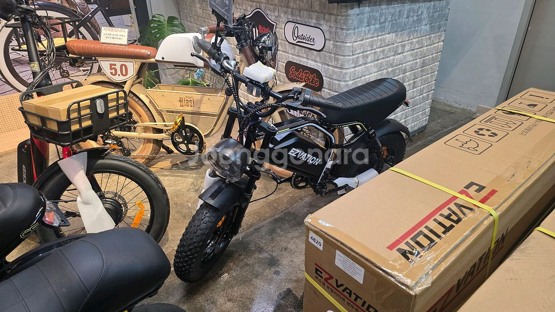 [새상품]없어서 못산다는..EZVATION 슬릭 미니C5 자토바이--2