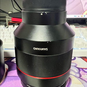 삼양 85mm F1.4 소니FE렌즈 판매합니다