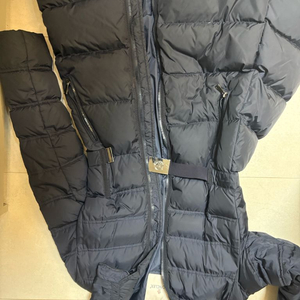 몽클레어 여성패딩