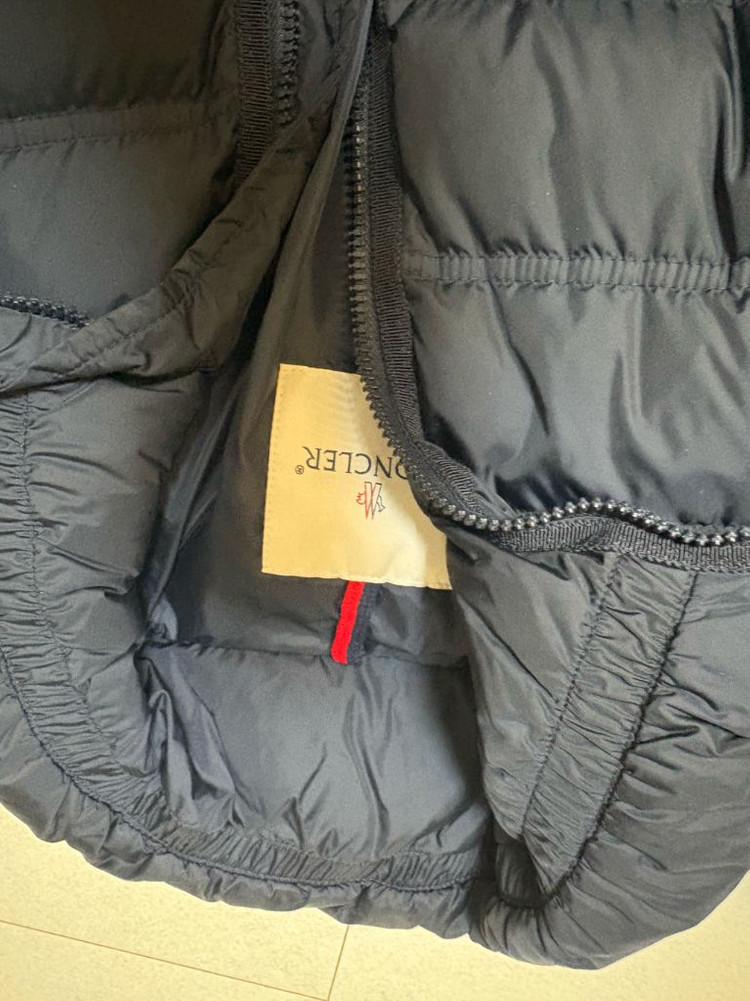 몽클레어 여성패딩--2