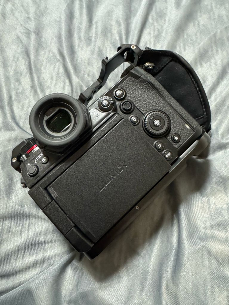 파나소닉 루믹스 S1H 미러리스 카메라 이미지