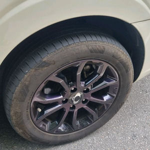 18인치 순정 알로이 휠타이어