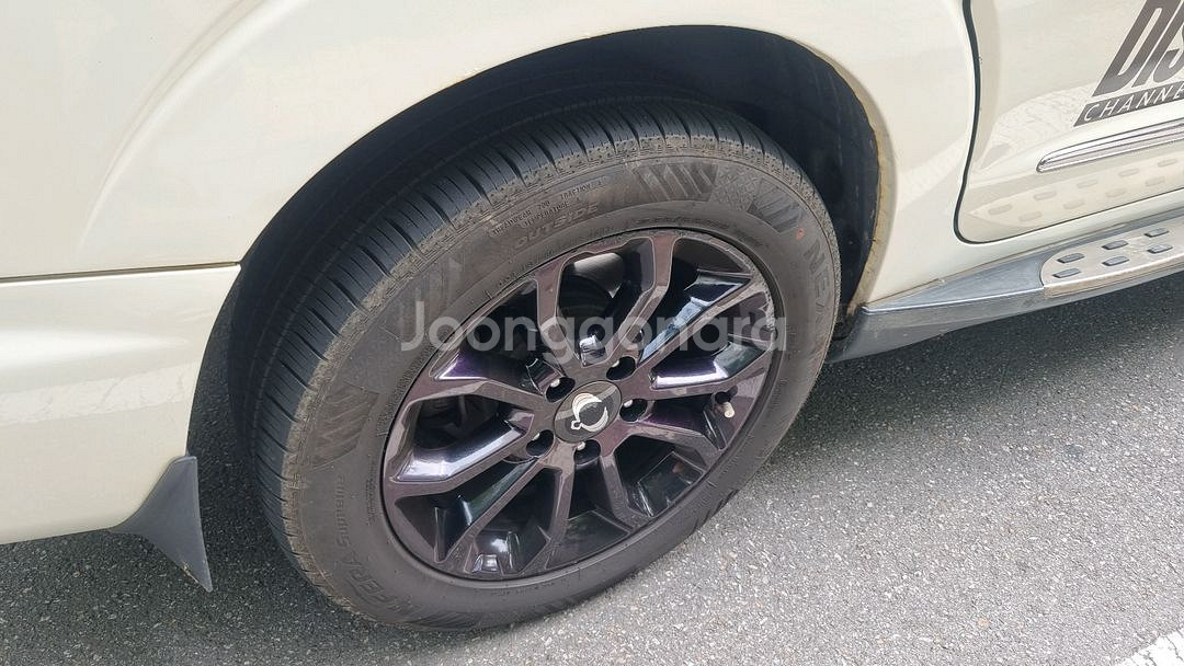 18인치 순정 알로이 휠타이어--1