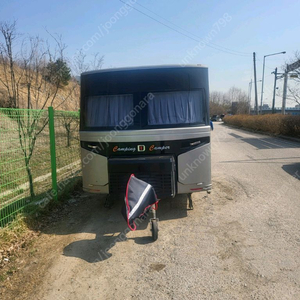 cc390카라반(인산철900+태양광400+전기온수기+등등 추가옵션다수)*새타이어 두짝 교체*